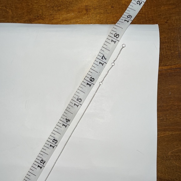 Solid 14K White Gold Tiny Natural Diamond Heart XS Pendant Necklace Minimalist - Picture 16 of 17